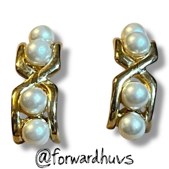 Bundle Sale 3 for $15 | Faux Pearl Design – 1” Length - Picture 7 of 9